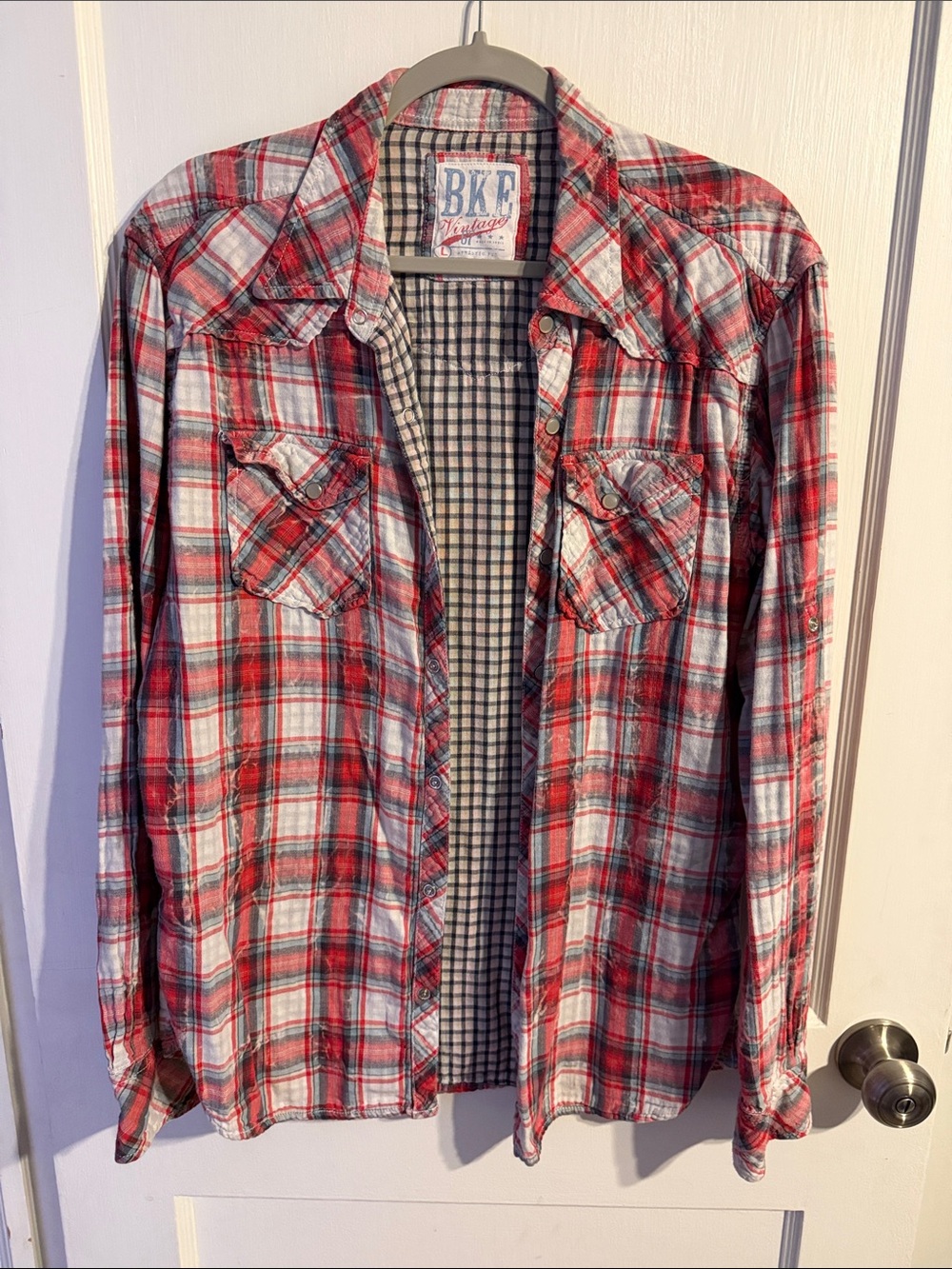 BKE Men's Red and White Plaid Button-Down Shirt